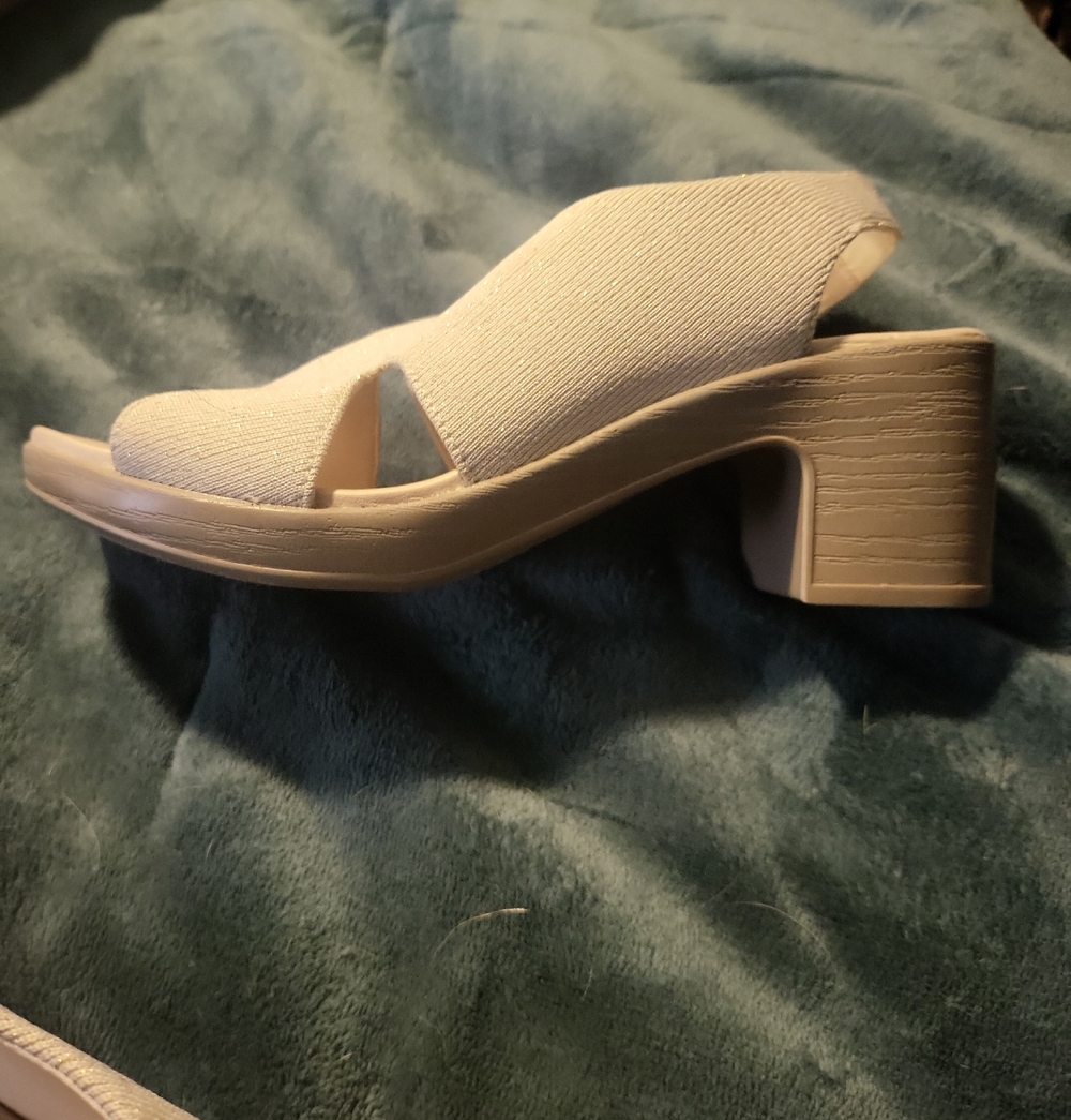 Bzees Light Beige Open-Toe Block Heel Sandal